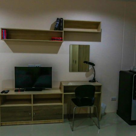 Tempo Plus Apartment Mae Sot Extérieur photo
