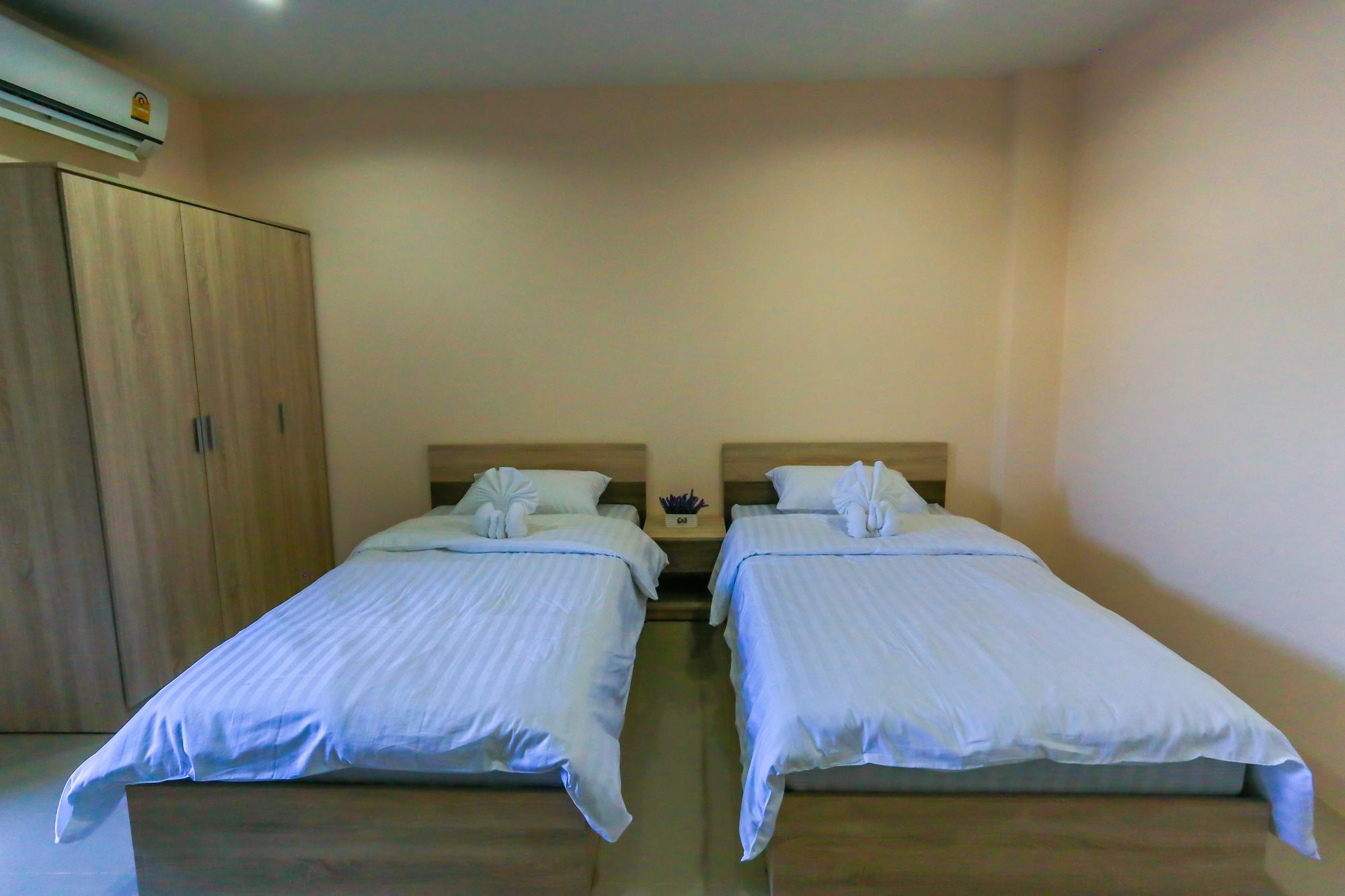 Tempo Plus Apartment Mae Sot Extérieur photo