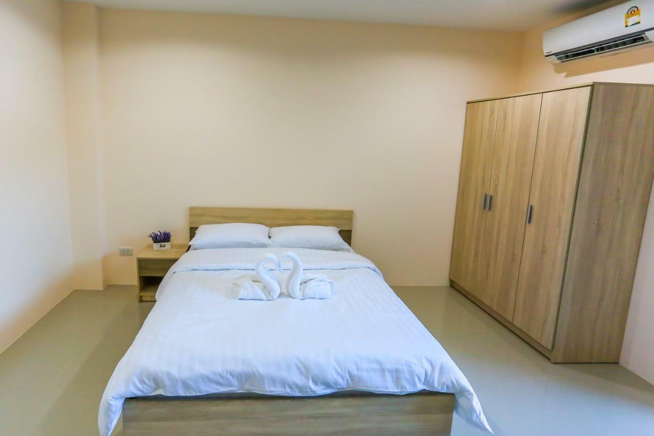 Tempo Plus Apartment Mae Sot Extérieur photo